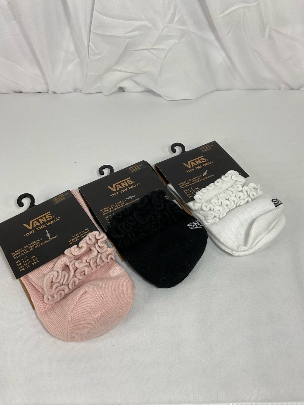 Vans Ruffle Crew Socks - Pink, Black & White (3-Pack) size 1-6